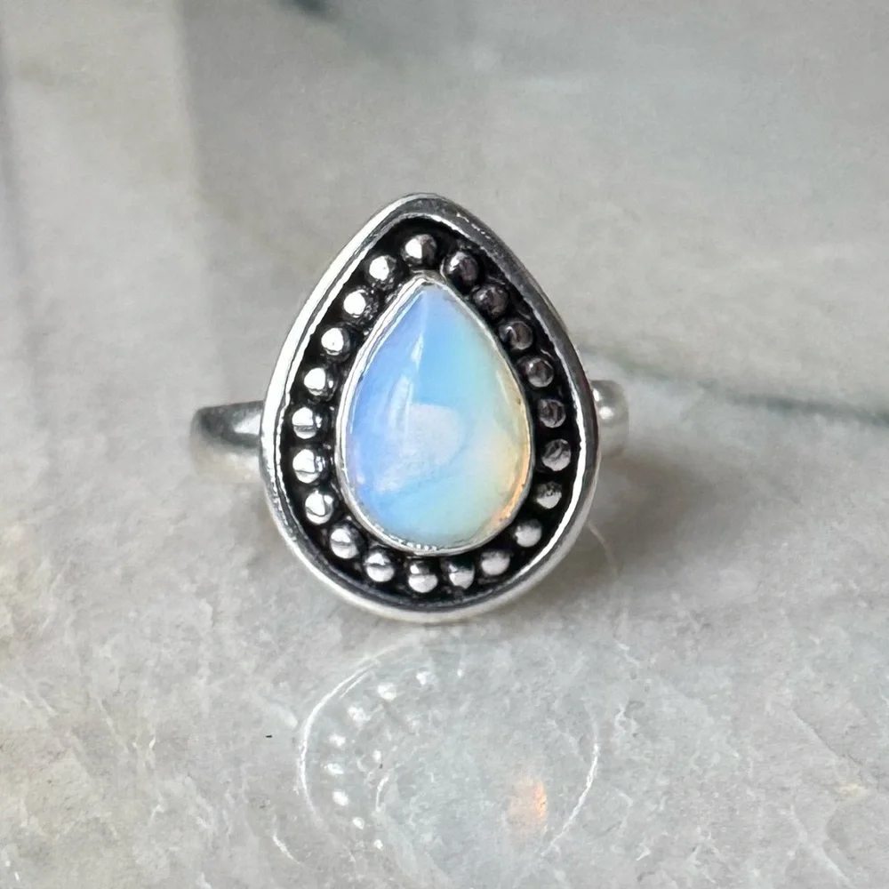 NWOT Sundance Moonlight Rain Ring, Opalite, Sterling Silver